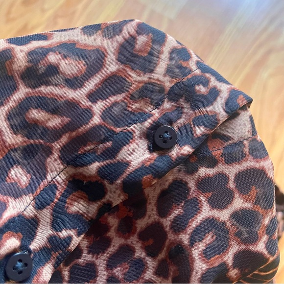 Dynamite - Leopard Print Button Down Blouse - Picture 5 of 5